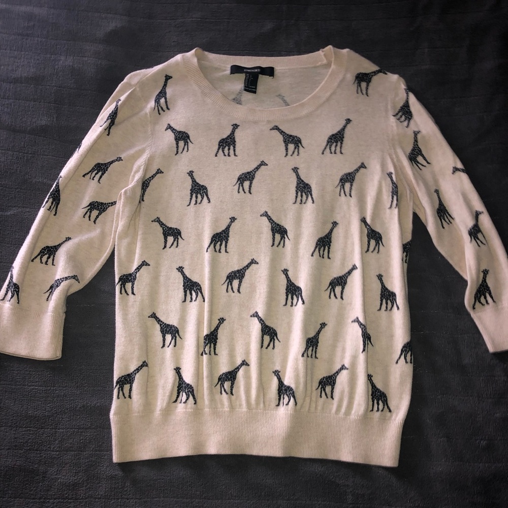 Cream Giraffe Half Sleeve